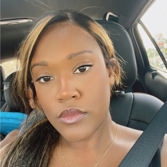 Meet your Posher, Pebbles - Picture 1 of 1